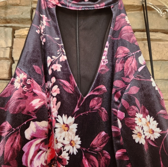 Halter Dress Fit & Flare XS - Picture 6 of 8